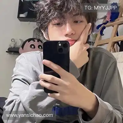郜崧蒙